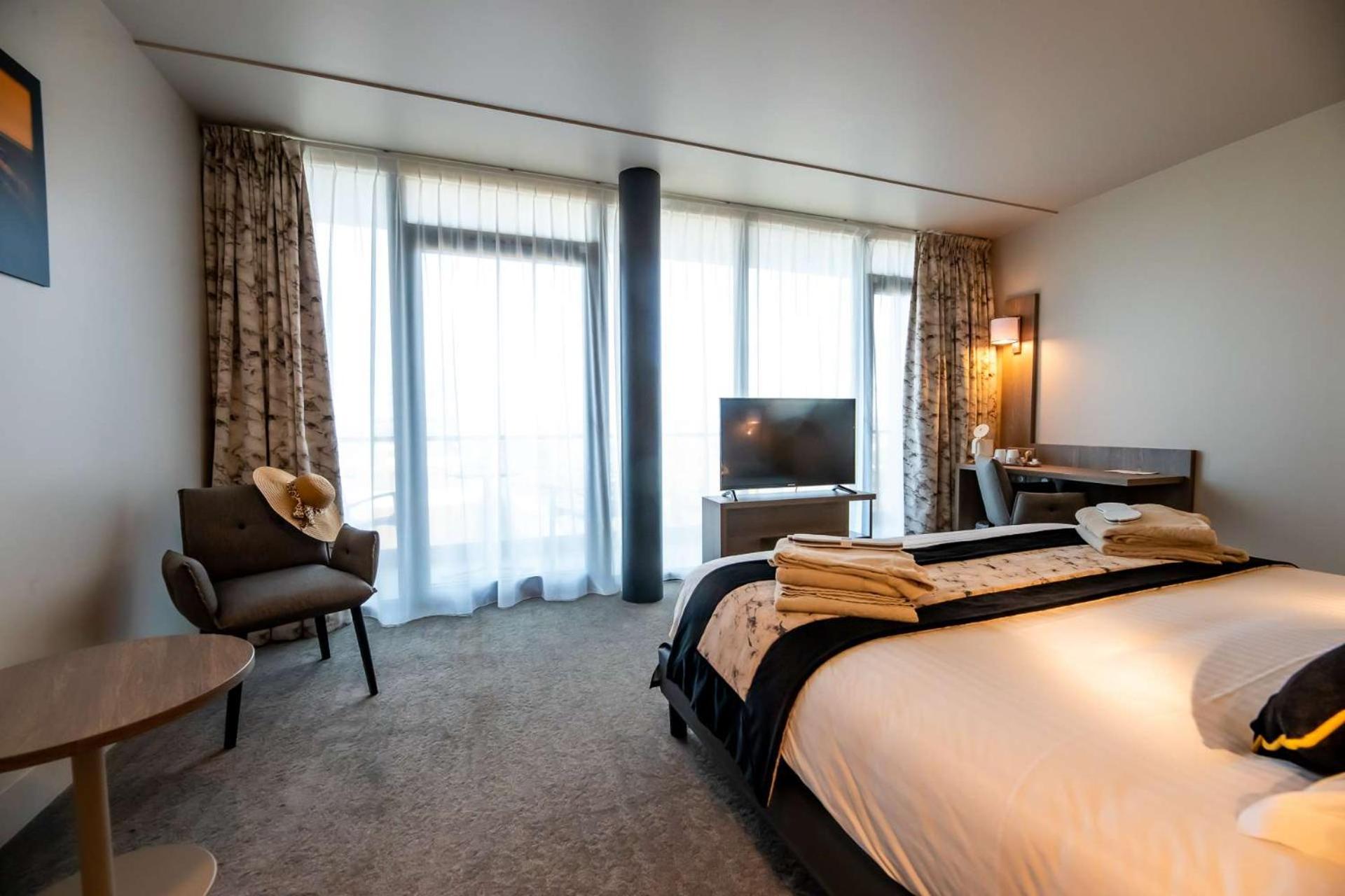 Brit Hotel Eden Spa Ονφλέρ Εξωτερικό φωτογραφία
